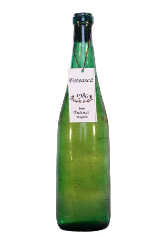 FETEASCA ALBA TUTOVA 1986