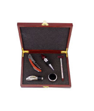 SET ACCESORII VIN 3768